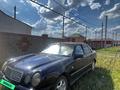 Mercedes-Benz E 230 1997 годаүшін2 000 000 тг. в Астана