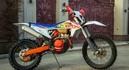 KTM  350 EXC F SIX Days 2022 года за 4 400 000 тг. в Алматы