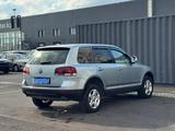 Volkswagen Touareg 2008 года за 3 950 000 тг. в Алматы – фото 5