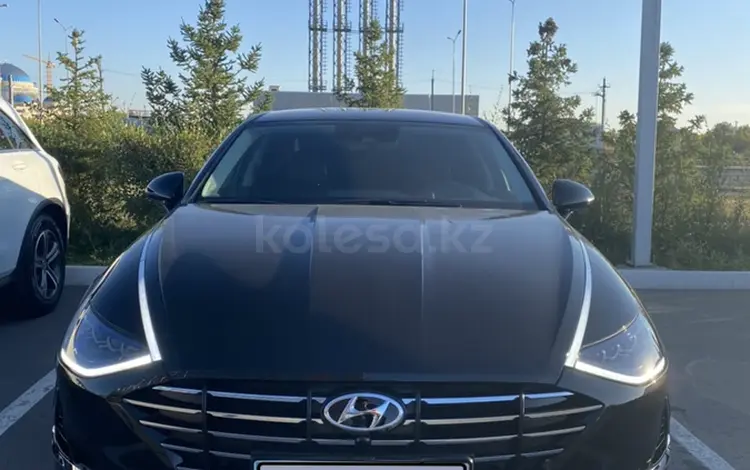 Hyundai Sonata 2021 годаfor14 000 000 тг. в Алматы