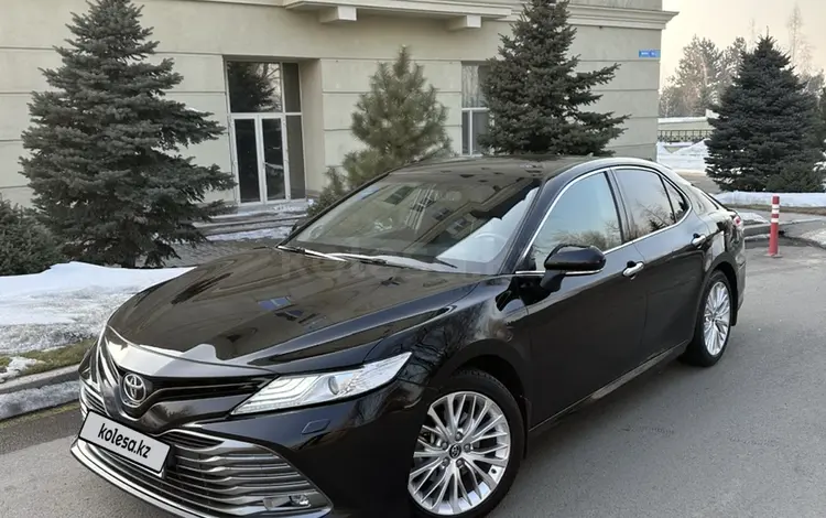 Toyota Camry 2018 годаүшін14 500 000 тг. в Алматы