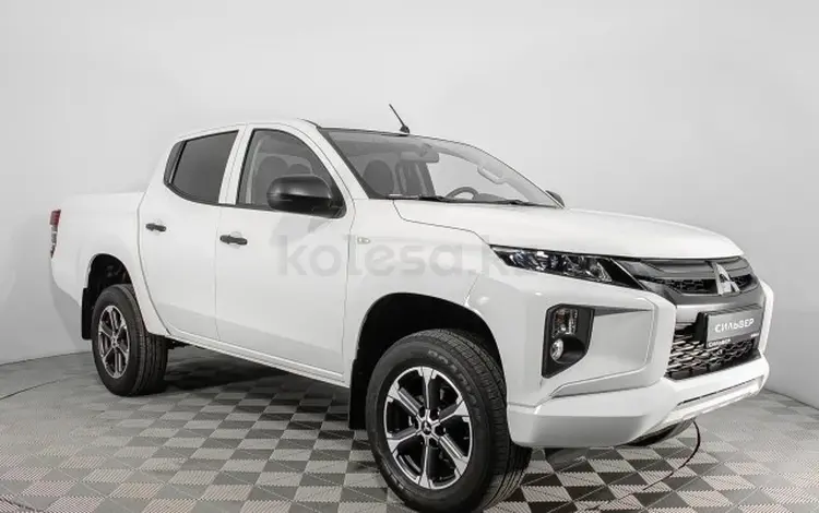 Mitsubishi L200 DC Invite+ 2021 годаfor13 490 000 тг. в Алматы