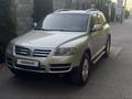 Volkswagen Touareg 2006 года за 6 500 000 тг. в Алматы – фото 18