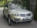 Volkswagen Touareg 2006 года за 6 500 000 тг. в Алматы – фото 28