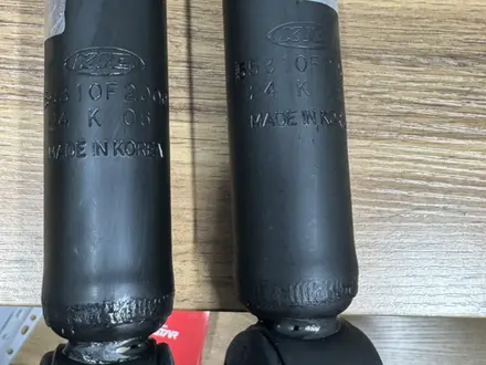 Амортизатор задний за 500 тг. в Астана