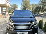 Toyota Vellfire 2010 года за 8 300 000 тг. в Алматы