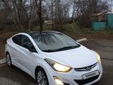 Hyundai Elantra 2015 года за 5 500 000 тг. в Астана – фото 2