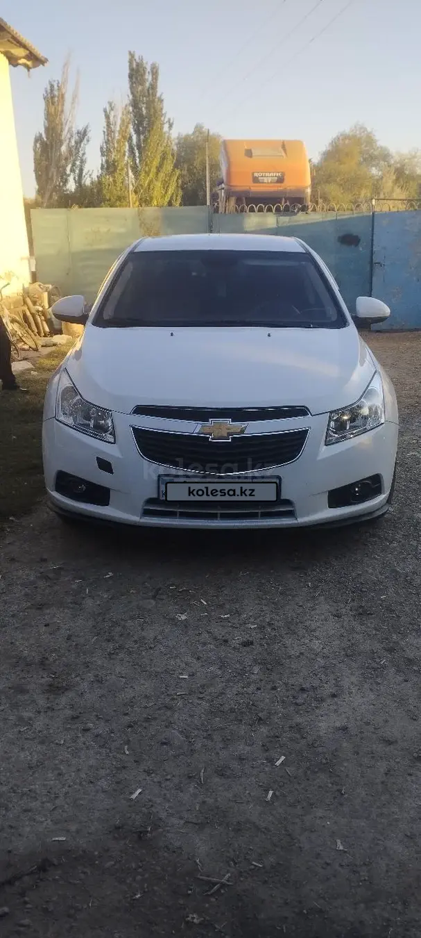 Chevrolet Cruze, 2011