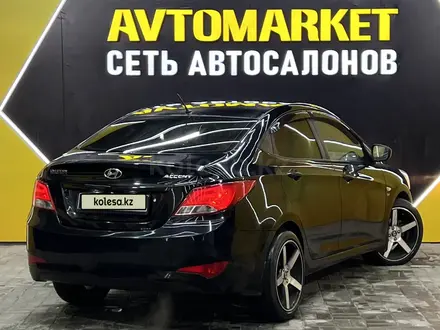 Hyundai Accent 2015 года за 5 650 000 тг. в Актау – фото 3