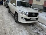 Toyota Land Cruiser 2017 годаfor31 000 000 тг. в Астана