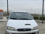 Hyundai Starex 2003 года за 2 500 000 тг. в Шымкент – фото 2