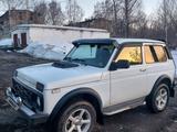 ВАЗ (Lada) Lada 2121 2014 года за 3 500 000 тг. в Алтай – фото 2