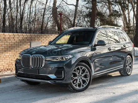 BMW X7 2019 года за 39 000 000 тг. в Астана