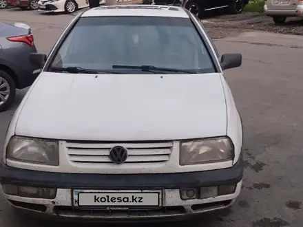 Volkswagen Vento 1993 года за 1 300 000 тг. в Петропавловск