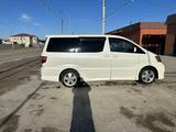 Toyota Alphard 2004 года за 6 500 000 тг. в Актау