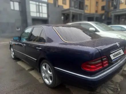 Mercedes-Benz E 280 1997 года за 4 300 000 тг. в Кокшетау – фото 5