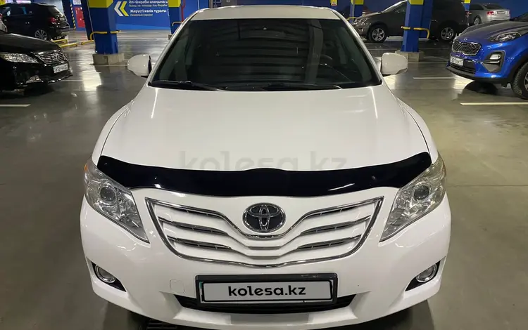 Toyota Camry 2011 года за 9 100 000 тг. в Шымкент