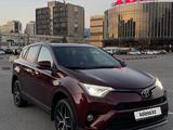 Toyota RAV4 2018 года за 12 000 000 тг. в Алматы