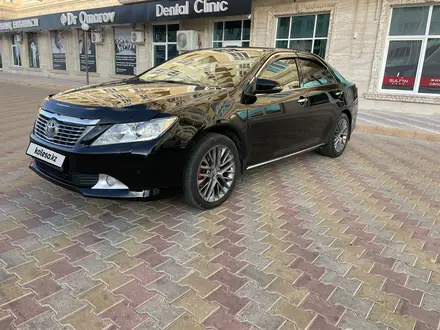 Toyota Camry 2014 года за 9 800 000 тг. в Актау – фото 2