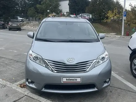 Toyota Sienna 2016 года за 10 800 000 тг. в Актау – фото 5