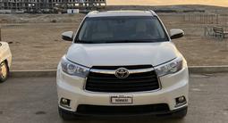 Toyota Highlander 2015 года за 13 000 000 тг. в Актау – фото 3