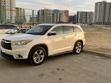 Toyota Highlander 2015 годаүшін13 000 000 тг. в Актау – фото 2