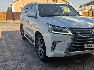 Lexus LX 570
