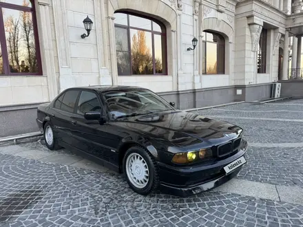 BMW 740 1994 года за 3 000 000 тг. в Алматы – фото 34