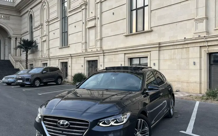 Hyundai Grandeur 2017 года за 9 900 000 тг. в Шымкент