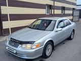 Toyota Camry 2000 года за 3 600 000 тг. в Павлодар – фото 3