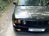 BMW 520 1990 года за 1 000 000 тг. в Караганда – фото 4