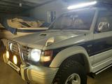 Mitsubishi Pajero 1994 годаүшін5 800 000 тг. в Атырау – фото 4