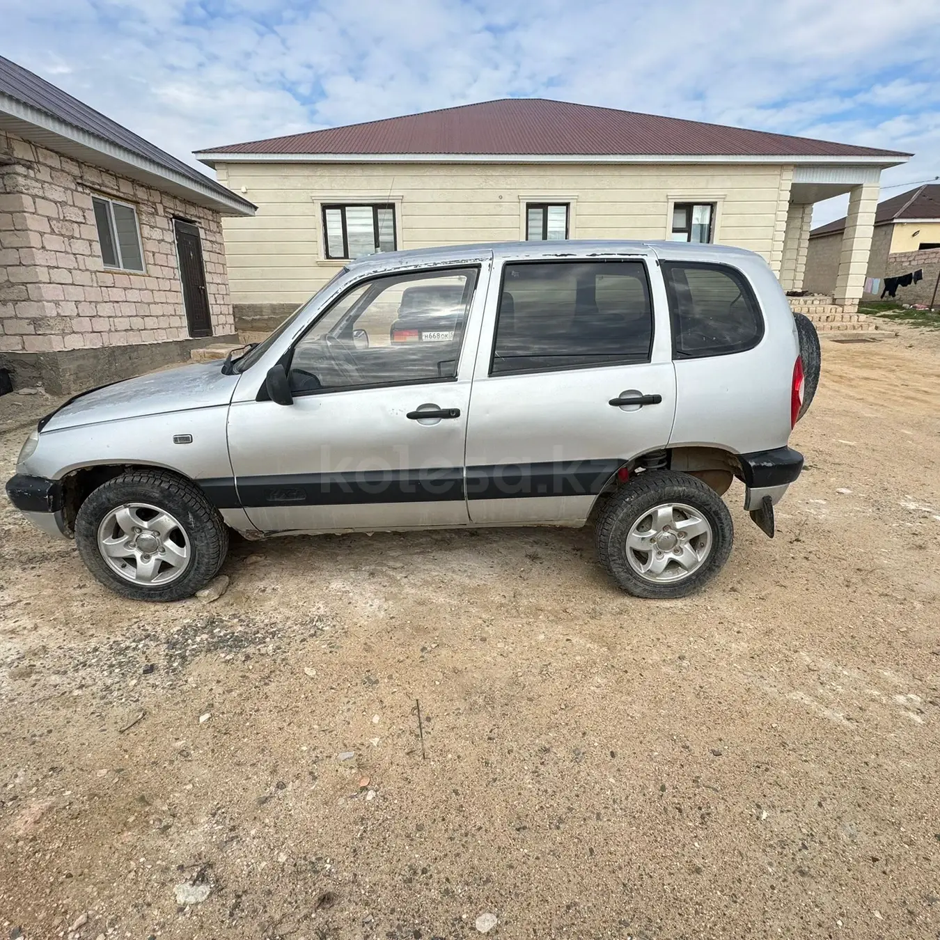Chevrolet Niva, 2005