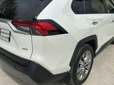 Toyota RAV4 2021 годаүшін22 500 000 тг. в Алматы – фото 5