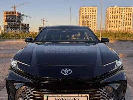 Toyota Camry 2024 года за 22 500 000 тг. в Астана
