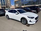 Hyundai Sonata 2023 года за 13 000 000 тг. в Астана