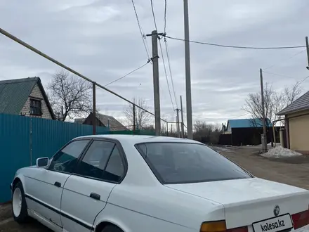 BMW 520 1993 года за 1 300 000 тг. в Уральск – фото 8