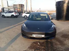 Tesla Model 3, 2022