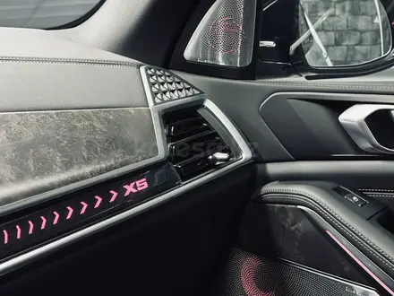 BMW X5 2025 года за 66 000 000 тг. в Алматы – фото 20