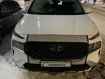 Hyundai Santa Fe 2023 года за 23 500 000 тг. в Астана