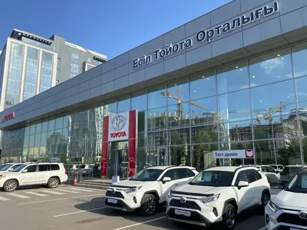 Тойота Центр Есиль Автомобили с пробегом в Астана – фото 2