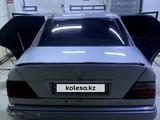 Mercedes-Benz E 200 1994 годаүшін2 350 000 тг. в Жезказган – фото 3