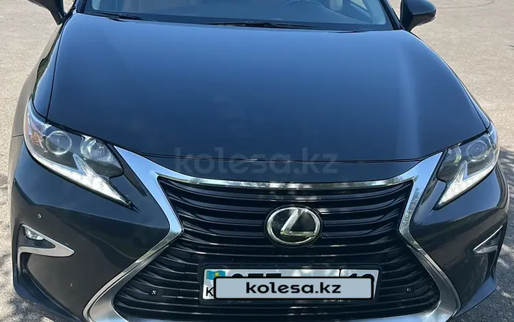 Lexus ES 250 2016 года за 15 000 000 тг. в Алматы