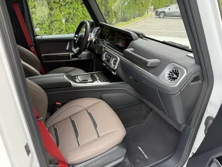 Mercedes-Benz G 63 AMG 2024 года за 138 000 000 тг. в Алматы – фото 16