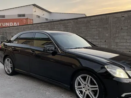 Mercedes-Benz E 200 2010 года за 7 100 000 тг. в Шымкент