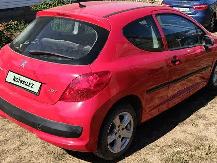 Peugeot 207 2008 года за 2 100 000 тг. в Уральск – фото 4