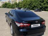 Toyota Camry 2020 года за 16 300 000 тг. в Астана – фото 3