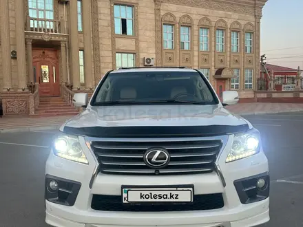 Lexus LX 570 2013 года за 26 000 000 тг. в Актау – фото 2