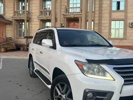 Lexus LX 570 2013 года за 26 000 000 тг. в Актау – фото 11