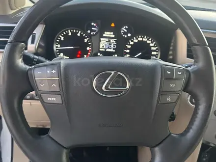 Lexus LX 570 2013 года за 26 000 000 тг. в Актау – фото 14